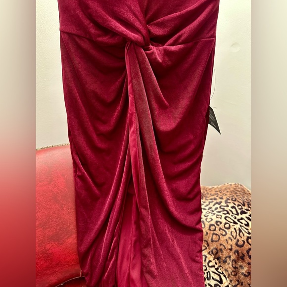 Lulus NWT Dash of Charm Burgundy Short Sleeve Twisted-Front Midi Dress, Size S - Picture 6 of 10